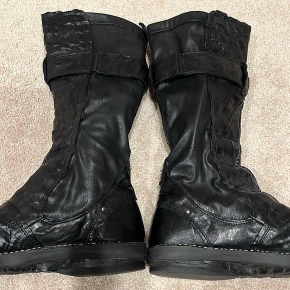 KHRIQ woman’s Blk pull on boot SZ 41 - Picture 8 of 12